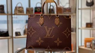 九成新的lv包包回收多少錢，現(xiàn)在比較流行的包包品牌有哪些