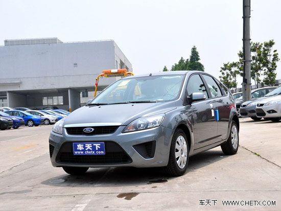 長安福特福克斯報價——最新價格及優(yōu)惠信息一覽，長安福特福克斯最新報價及優(yōu)惠信息匯總