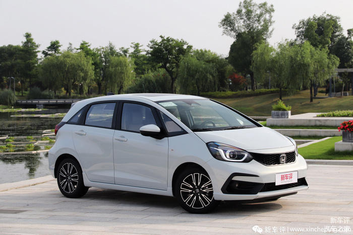 飛度車型報價詳解，全方位了解飛度價格，飛度車型報價全面解析，一覽無遺的價格詳解