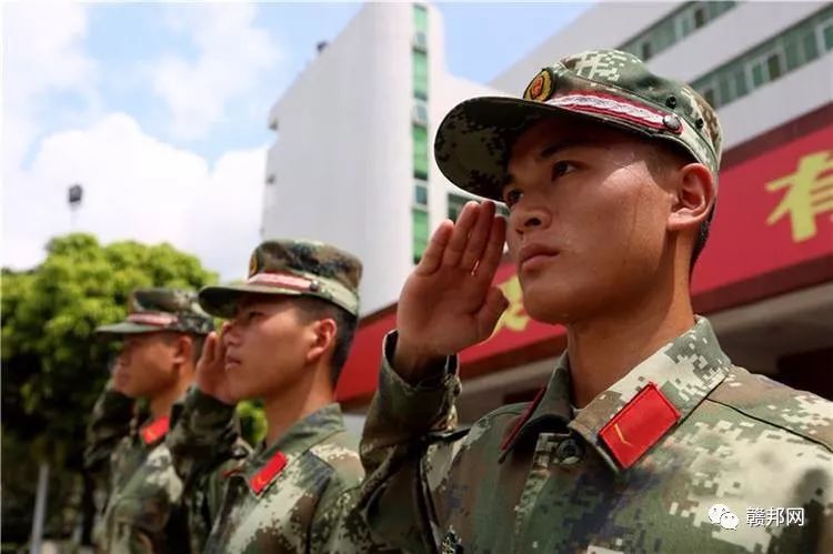 男生參軍要求什么條件，男生參軍的必備條件與要求