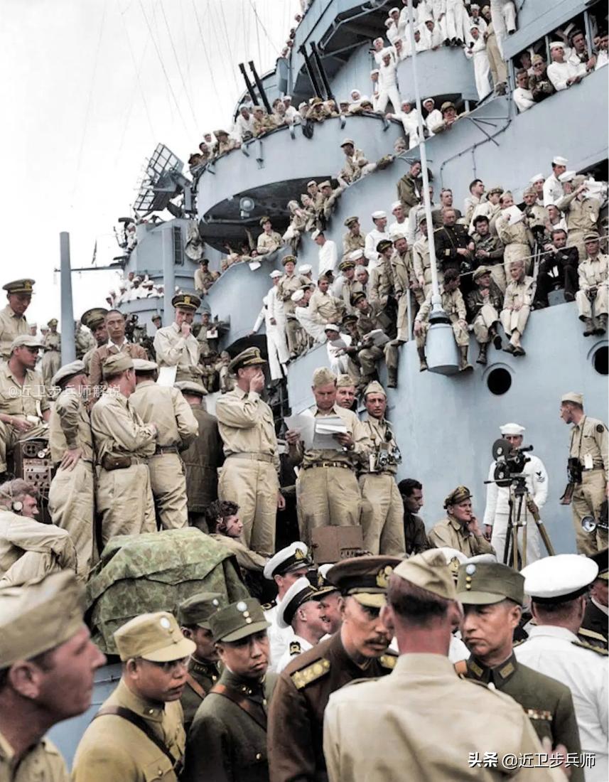 中國海軍軍服，歷史演變與特色分析，中國海軍軍服的歷史演變與特色分析
