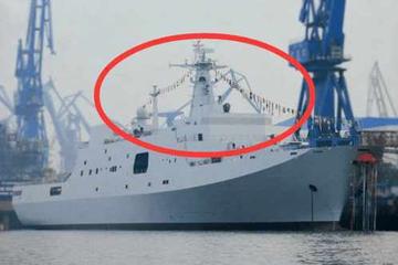 第9艘071型船塢登陸艦正式入列，中國海軍力量再添新篇章，中國海軍再添新篇章，第9艘071型船塢登陸艦正式入列