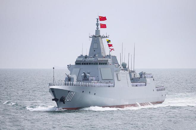 第三艘075型船塢登陸艦正式入役東海艦隊，加強海上力量的重要里程碑，第三艘075型船塢登陸艦正式入役東海艦隊，海上力量里程碑式增強