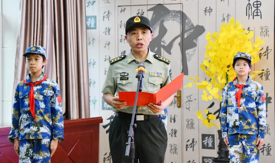 國防教育日，深化國防意識(shí)，共建安全強(qiáng)國，國防教育日，強(qiáng)化國防意識(shí)，共筑安全強(qiáng)國夢(mèng)