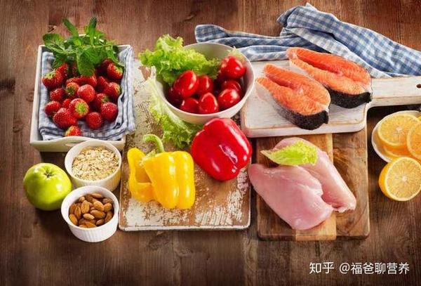 術(shù)后病人營養(yǎng)恢復(fù)快的食物選擇與營養(yǎng)建議，術(shù)后病人營養(yǎng)恢復(fù)快的食物選擇與營養(yǎng)建議指南