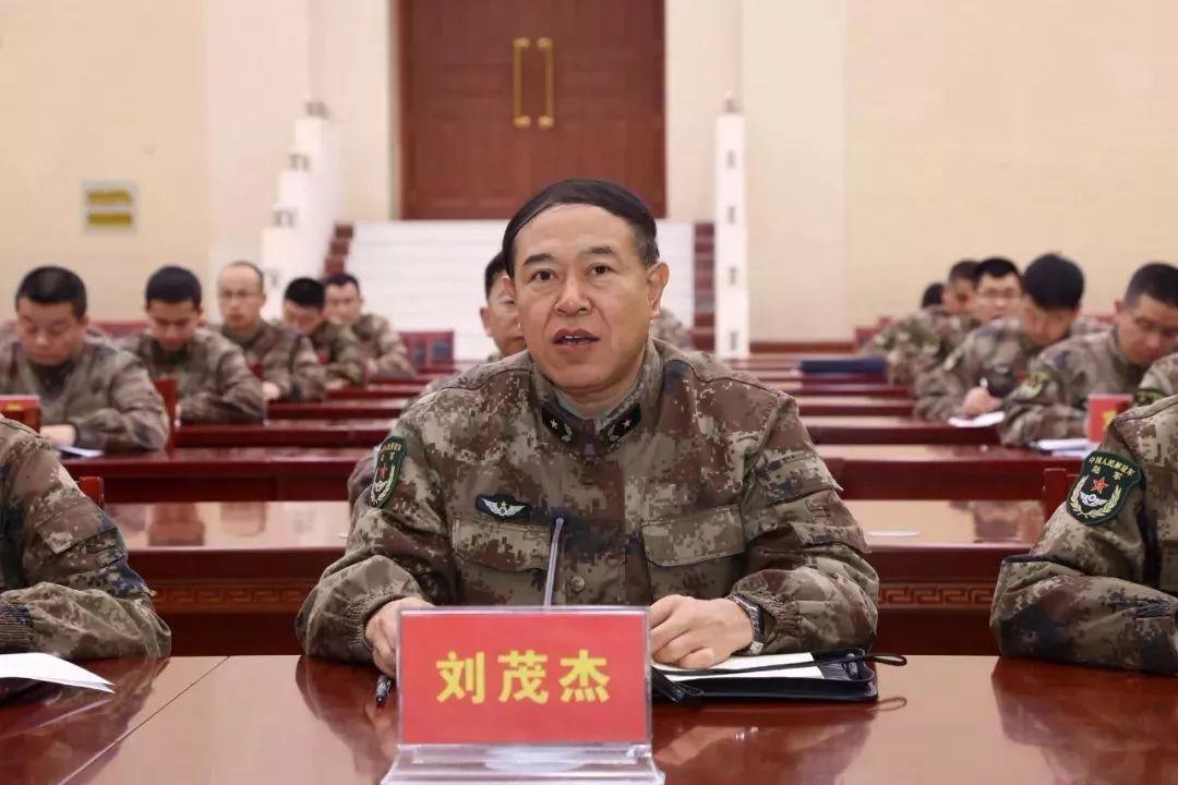 西陸軍事新聞手機(jī)版，快速獲取最新軍事資訊的必備工具，西陸軍事新聞手機(jī)版，軍事資訊實(shí)時(shí)掌握，必備工具不容錯(cuò)過(guò)