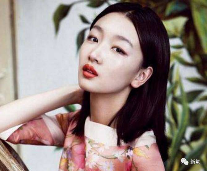 揭秘小雞嘴女星身份，她是誰？，揭秘小雞嘴女星身份，女星身份大揭秘