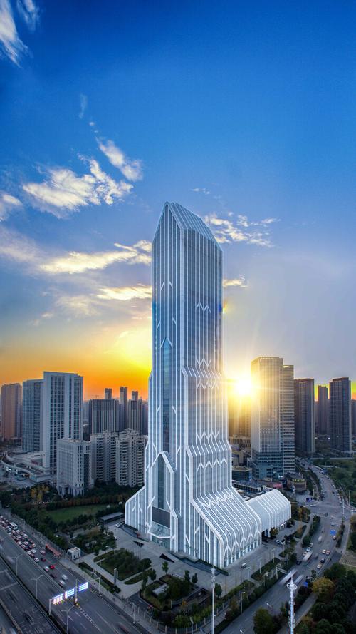 長江傳媒，引領(lǐng)媒體融合發(fā)展的行業(yè)先鋒，長江傳媒，媒體融合發(fā)展的先鋒引領(lǐng)者