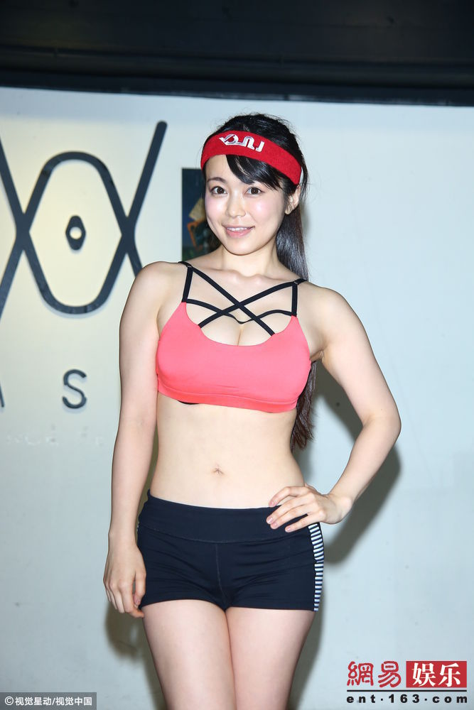 探索h女星的魅力世界，演藝之路、時(shí)尚風(fēng)采與個(gè)人品牌，h女星的魅力世界，演藝之路、時(shí)尚風(fēng)采與個(gè)人品牌的探索之旅