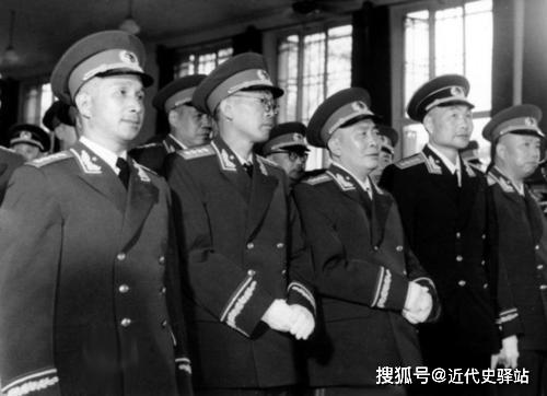 上將可以調(diào)動多少兵力，深度解析中國軍隊指揮體系與作戰(zhàn)力量配置，深度解析，中國軍隊指揮體系與作戰(zhàn)力量配置——上將的兵力調(diào)動權(quán)限揭秘