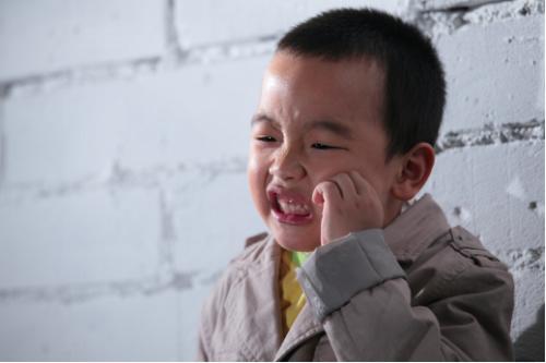 牙痛怎么快速止痛，最簡(jiǎn)單的辦法，牙痛快速止痛，簡(jiǎn)單有效的緩解方法