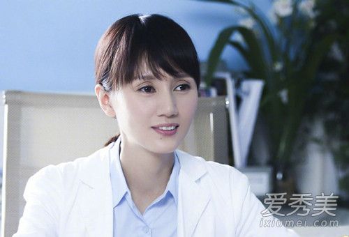 演員袁泉個人資料簡介，袁泉個人資料簡介，揭秘演員之路