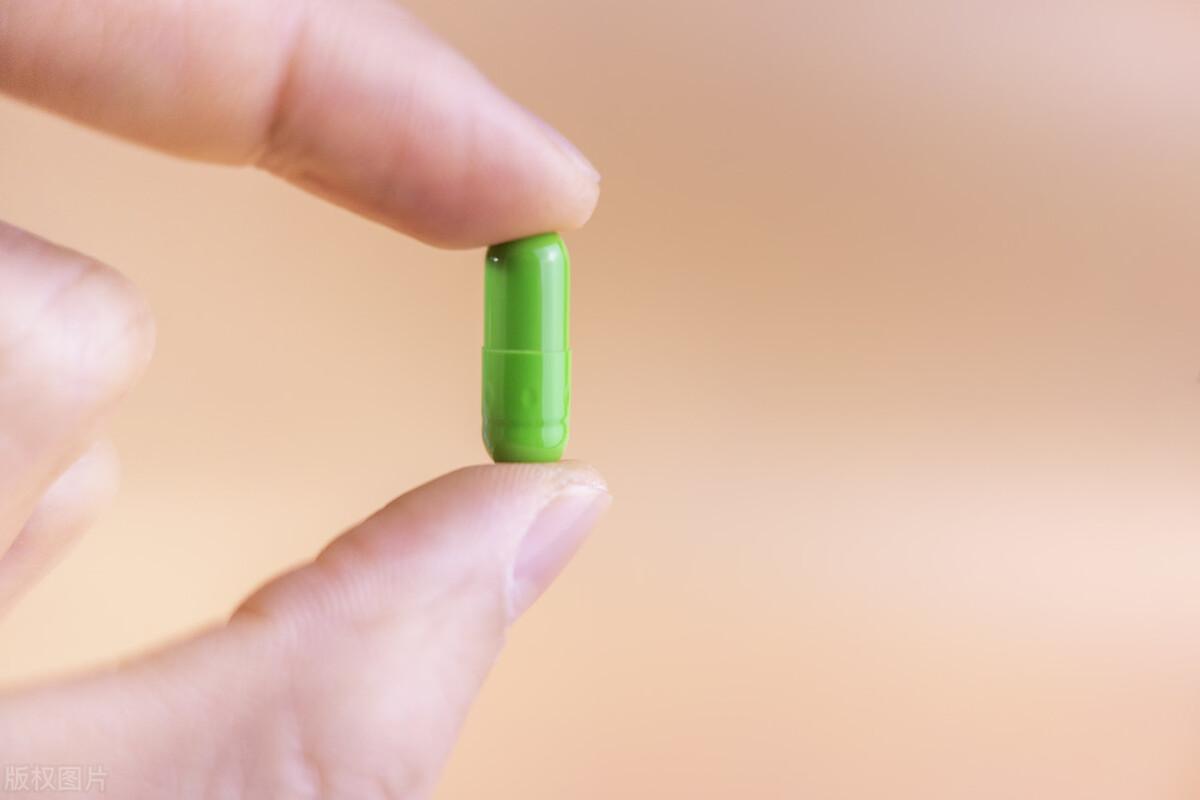 探討延時(shí)藥物，哪種藥物能夠有效延長性生活時(shí)間達(dá)30分鐘？，揭秘延時(shí)藥物，哪種藥物能助性生活時(shí)間延長至30分鐘？