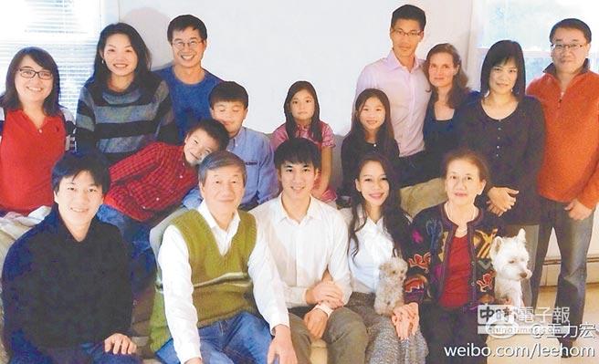 王力宏個人資料簡介及家世背景深度解析，王力宏個人資料深度解析，家世背景與個人歷程揭秘