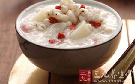 腎虛吃什么補(bǔ)最快最好——全面解析最佳食療方案，腎虛食療方案，快速有效的補(bǔ)腎食物推薦與解析
