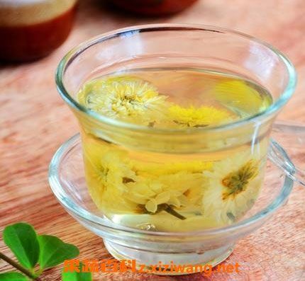 菊花茶，功效與作用及其健康益處，菊花茶，功效、作用與健康益處全解析