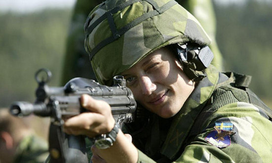 女兵照片，展現(xiàn)力量與魅力的獨特風采，女兵風采，力量與魅力的獨特展現(xiàn)