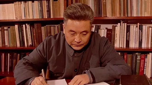 毛阿敏個(gè)人資料簡介及獨(dú)特藝術(shù)魅力，毛阿敏個(gè)人簡介及獨(dú)特藝術(shù)風(fēng)采