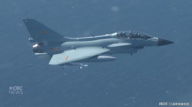 殲-10雙座型號全面解析，殲-10雙座型號深度剖析