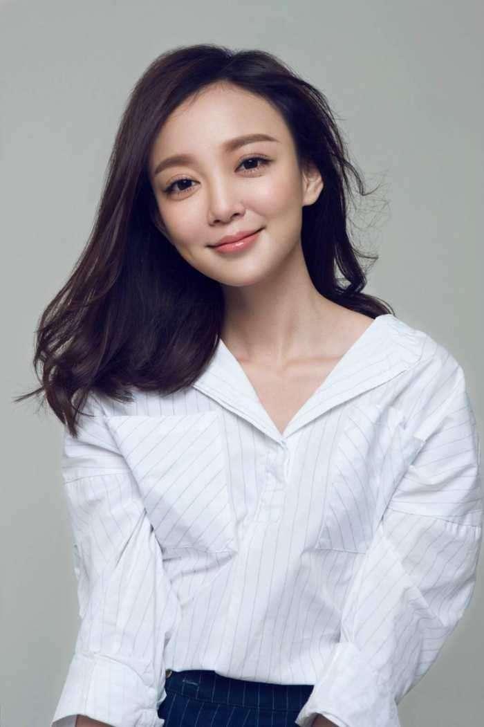 探索明星世界，女明星名字圖片的獨特魅力，探索明星世界，女明星名字的神秘魅力與圖片風(fēng)采