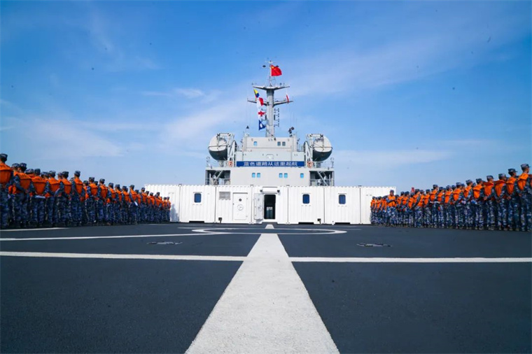 中國人民解放軍海軍大連艦艇學(xué)院，培養(yǎng)海軍精英的搖籃，中國人民解放軍海軍大連艦艇學(xué)院，海軍精英的搖籃