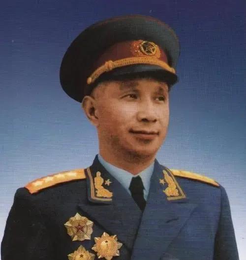 中國十大將軍排名及其歷史貢獻(xiàn)，中國十大將軍排名及其歷史貢獻(xiàn)概覽
