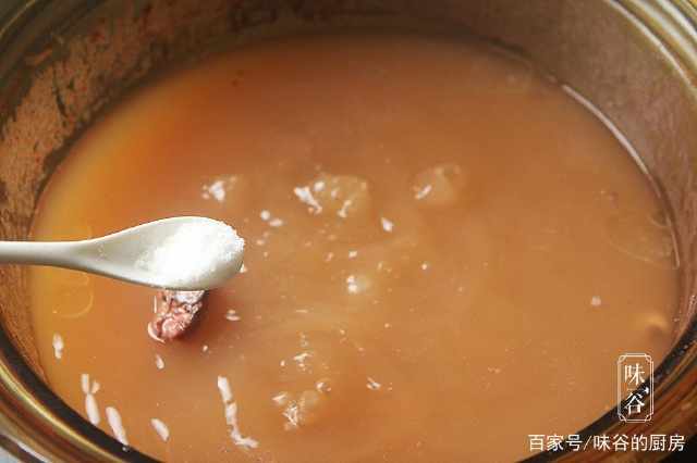 三種湯不宜給孕婦喝，了解并避免潛在風(fēng)險(xiǎn)，孕婦慎飲三種湯，避免潛在風(fēng)險(xiǎn)需注意