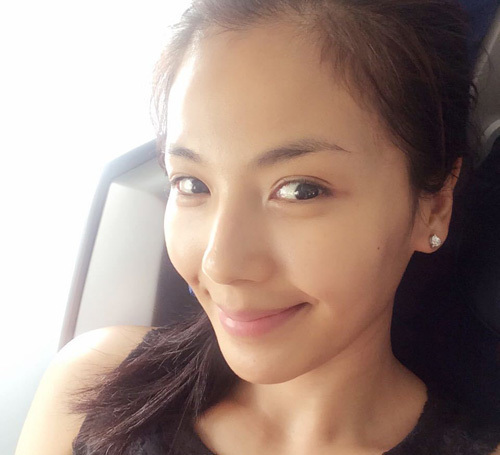 明星素顏照與美顏照片，真實與美麗的探討，明星真實與美顏，素顏與化妝的探討