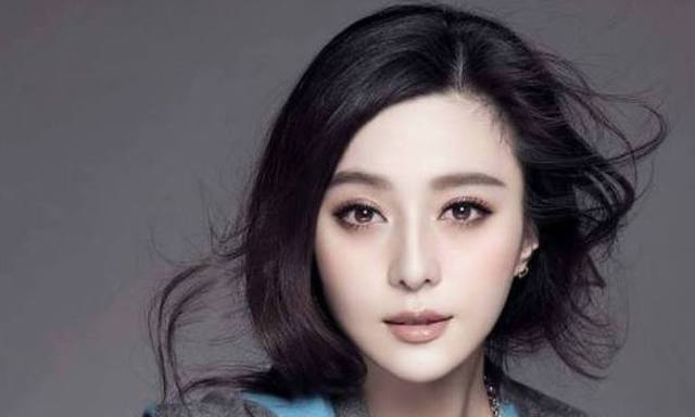 揭秘代言費(fèi)最高的明星，誰是最閃耀的品牌代言人？，揭秘天價(jià)代言費(fèi)明星，誰成為最閃耀品牌代言人？