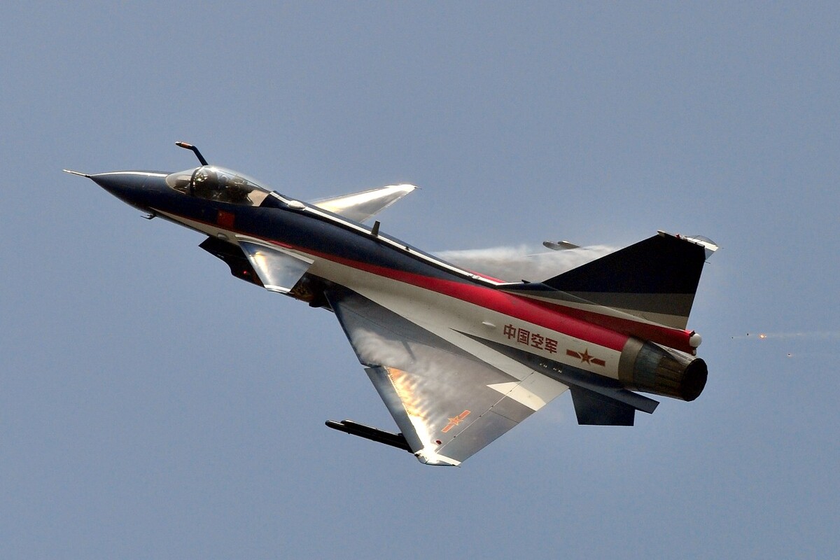 殲擊機(jī)-10圖片大全，探索中國空軍的力量之源，殲擊機(jī)-10圖片集，揭示中國空軍力量之源