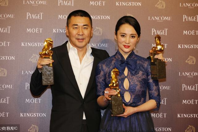 吳越全家福照片，傳承美好時(shí)光，記錄家族溫情，吳越家族溫情瞬間，傳承美好的全家福照片記錄家族歷史