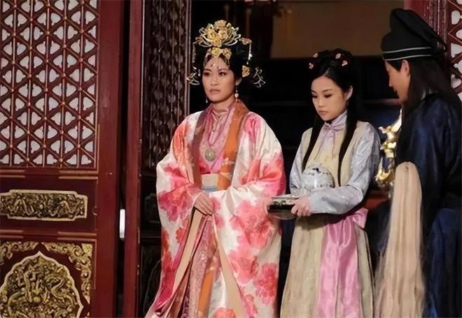 試婚宮女，古代習(xí)俗與現(xiàn)代思考，試婚宮女，古代習(xí)俗與現(xiàn)代視角下的審視