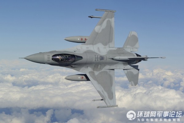 F-16戰(zhàn)機(jī)即將參戰(zhàn)，全新時(shí)代的空中霸主再度展翅，F(xiàn)-16戰(zhàn)機(jī)即將參戰(zhàn)，空中霸主再度翱翔天際