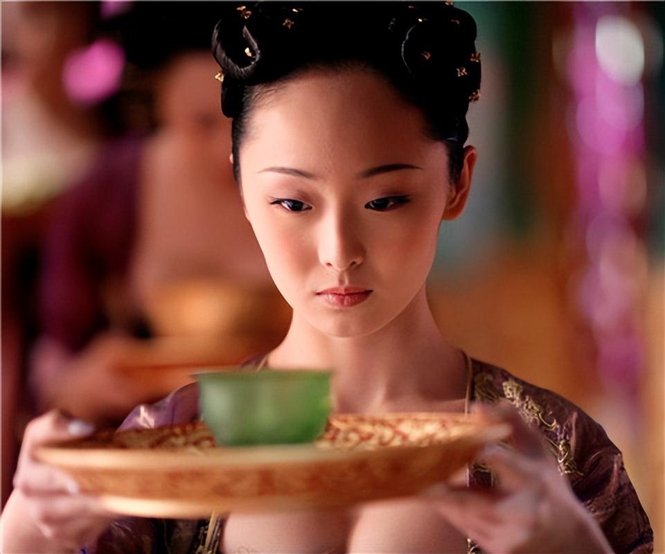 小腹正中偏下隱隱作痛，原因、診斷與治療方法，小腹正中偏下隱隱作痛，原因、診斷及治療方法全解析