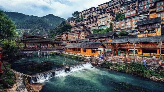 貴州省旅游景點(diǎn)大全，探索神秘的自然風(fēng)光與文化底蘊(yùn)，貴州省神秘風(fēng)光與文化底蘊(yùn)探索，旅游景點(diǎn)大全