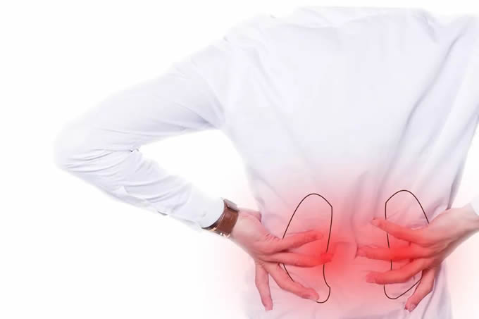 腎疼與腰疼的區(qū)別圖，深入了解兩種疼痛的不同之處，腎疼與腰疼的區(qū)別詳解，圖解兩種疼痛的不同之處
