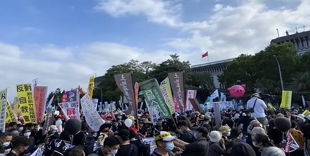 臺(tái)灣最新消息與大陸回臺(tái)動(dòng)態(tài)概覽，臺(tái)灣最新動(dòng)態(tài)概覽，大陸回臺(tái)消息與行動(dòng)概覽