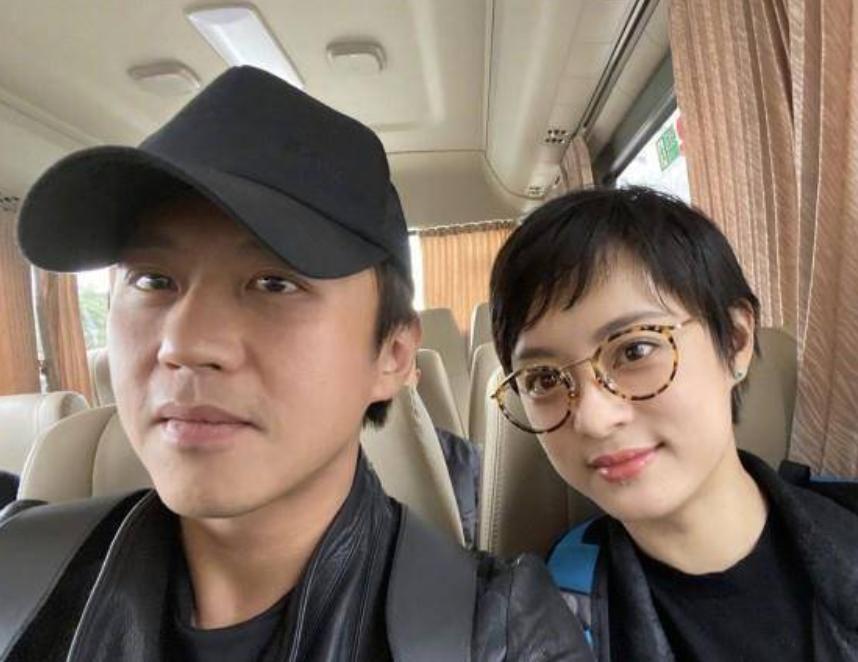 孫儷深夜發(fā)文宣布與鄧超分手，娛樂(lè)圈震動(dòng)，真相究竟如何？，孫儷深夜發(fā)文宣布與鄧超分手，引發(fā)娛樂(lè)圈震動(dòng)，真相揭秘！