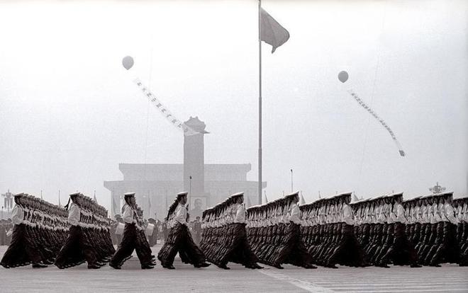 為什么1984閱兵無(wú)法被超越，深度解析背后的原因，深度解析，為何1984閱兵成為經(jīng)典，無(wú)法被超越的原因探究