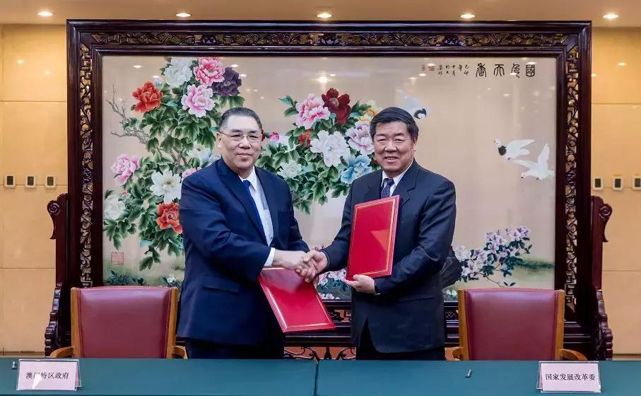澳門一路發(fā)2肖4碼軟件下載——探索最佳彩票預(yù)測工具，澳門彩票預(yù)測軟件，探索最佳彩票預(yù)測工具——一路發(fā)2肖4碼下載