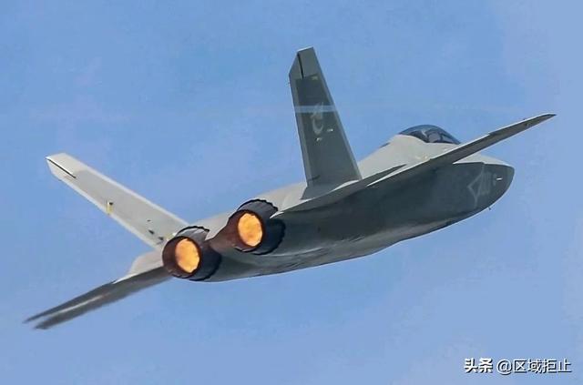 FC-31鶻鷹戰(zhàn)機的優(yōu)勢與挑戰(zhàn)，探索新一代戰(zhàn)機的未來之路，F(xiàn)C-31鶻鷹戰(zhàn)機的優(yōu)勢與挑戰(zhàn)，新一代戰(zhàn)機未來之路探索