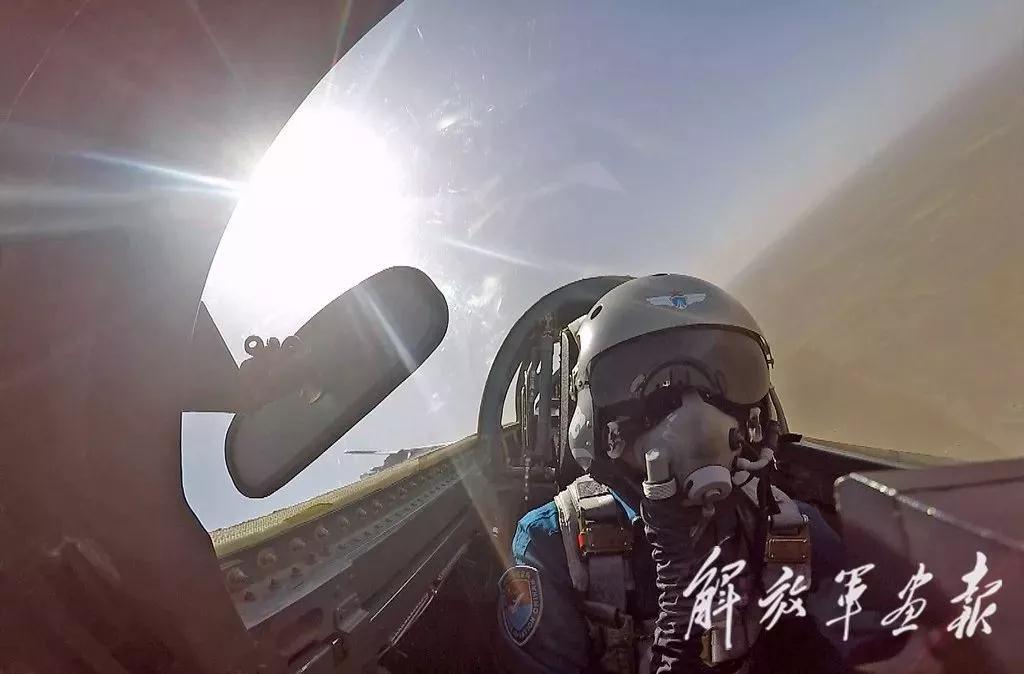 觀看震撼心靈，2019年國(guó)慶大閱兵完整版回顧，震撼心靈！2019國(guó)慶大閱兵精彩瞬間全景回顧