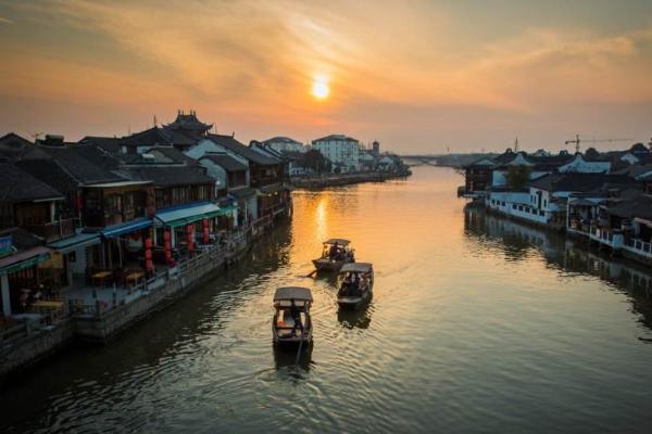 窮游上海免費旅游景點，探索魔都的別樣風情，窮游上海指南，免費景點一網(wǎng)打盡，探索魔都獨特風情