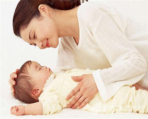 肚子脹氣如何快速消除——全方位指南，肚子脹氣全方位解決指南，快速消除脹氣的方法