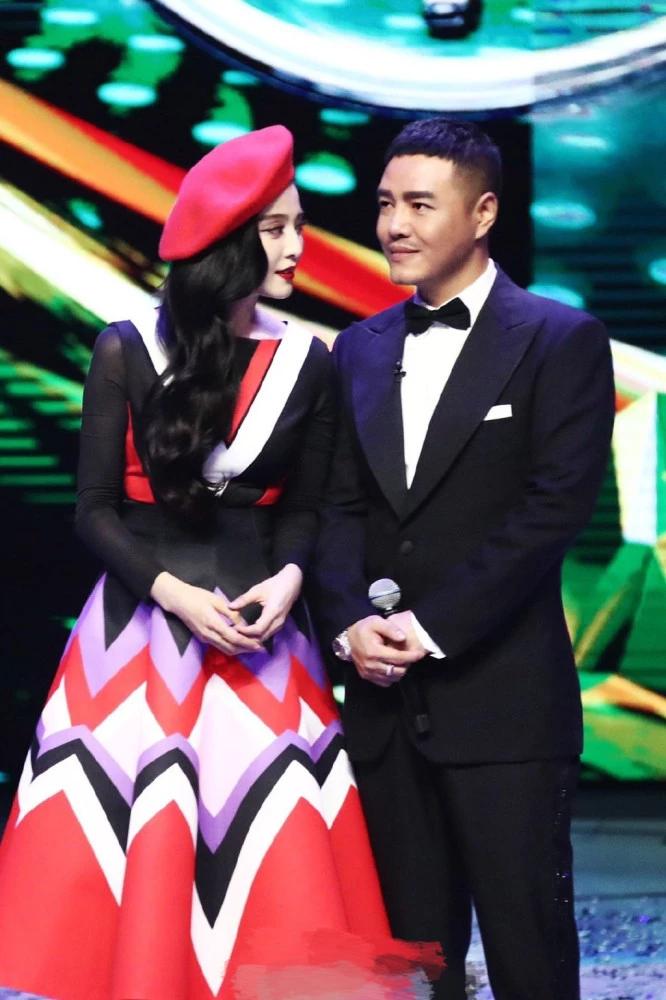 李晨