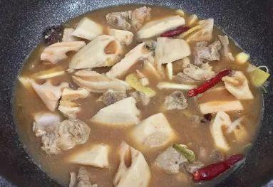 女人吃什么補血最快——全面解析補血食材與營養(yǎng)搭配，女人補血必備，快速有效的食材選擇與營養(yǎng)搭配指南