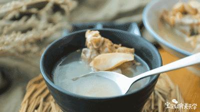干咳最怕一碗水，神奇的天然療法助你緩解不適，神奇天然療法，一碗水緩解干咳不適