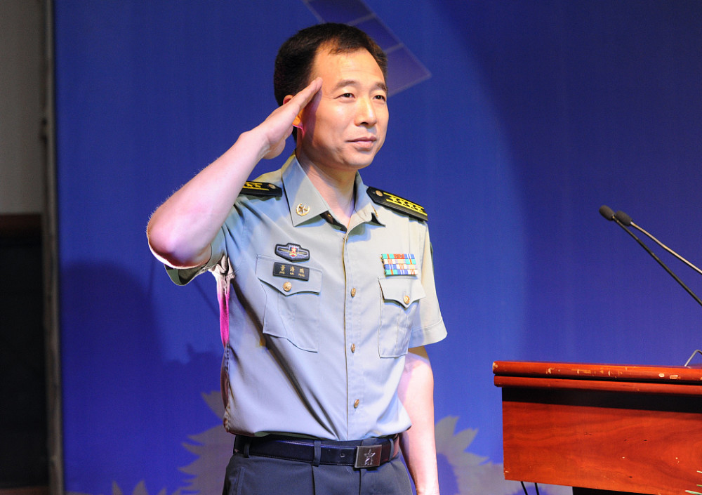景海鵬怎么去當(dāng)副軍長了