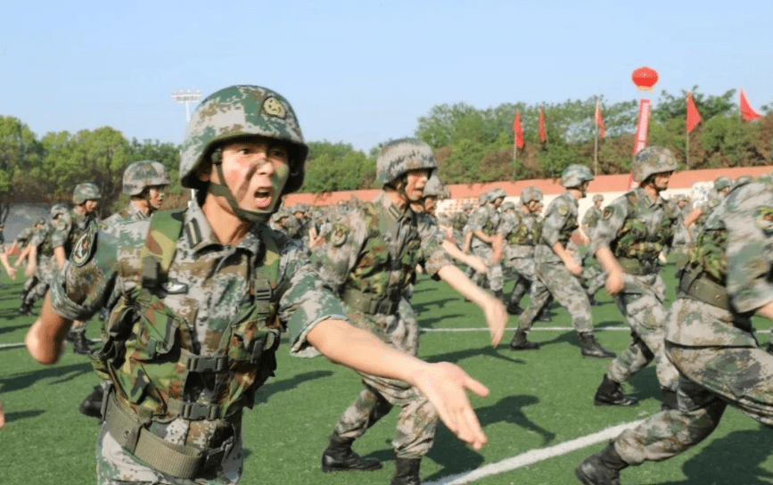 軍校錄取分數(shù)2022年分析，多少分能上軍校？，2022年軍校錄取分數(shù)分析，多少分能上軍事院校？