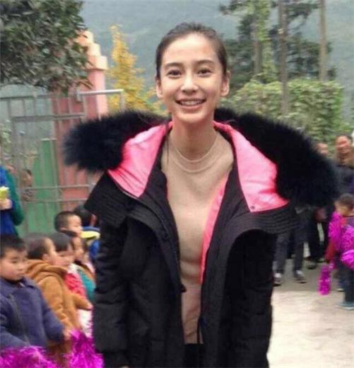 素顏女神，自然美的力量與魅力，素顏女神，自然美的力量與魅力展現(xiàn)